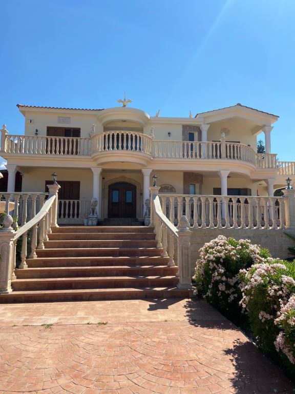 long term villa Paphos