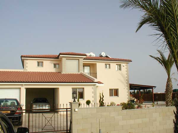 long term rent Peyia Paphos