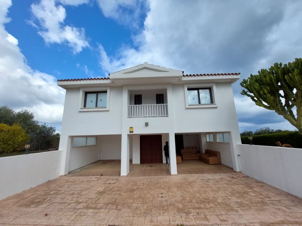 long term villa Paphos