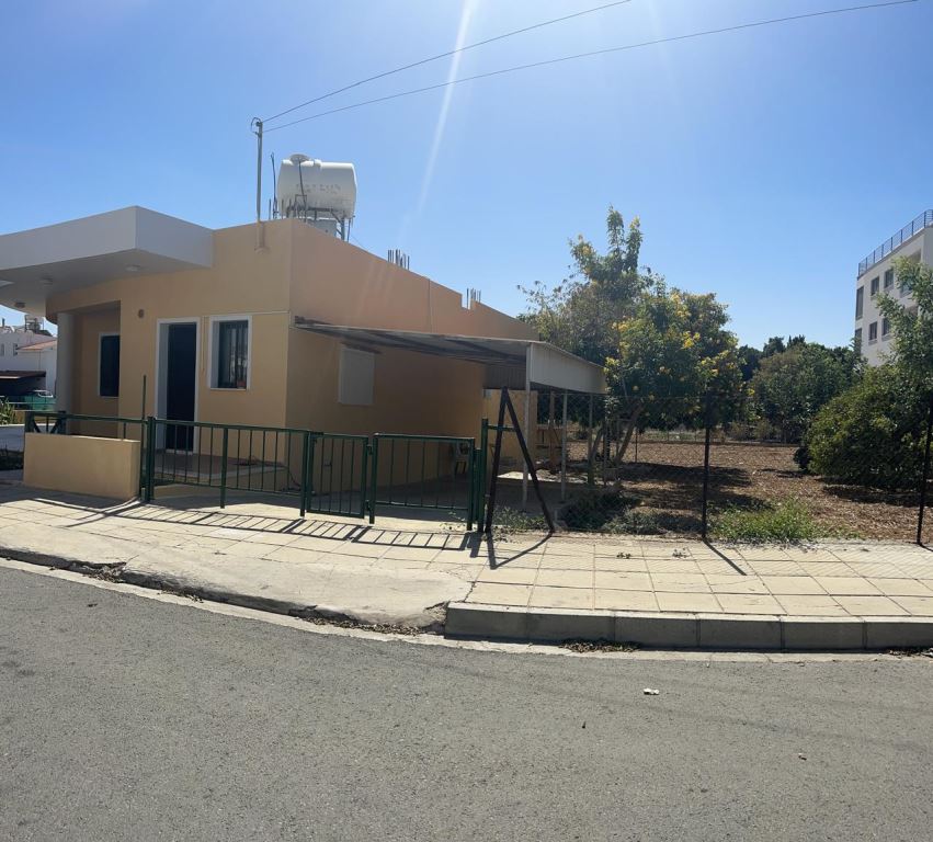 long term rent Peyia Paphos