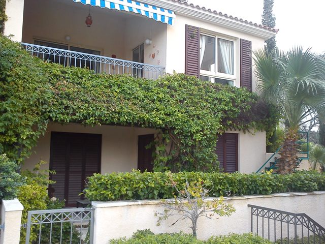long term rent Peyia Paphos