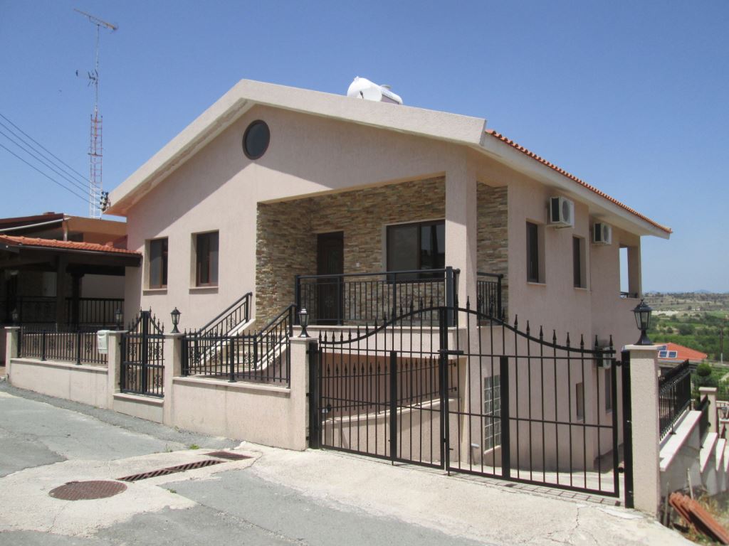 long term villa Paphos