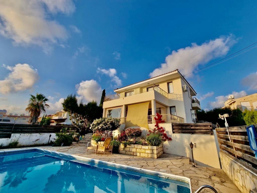 long term villa Paphos