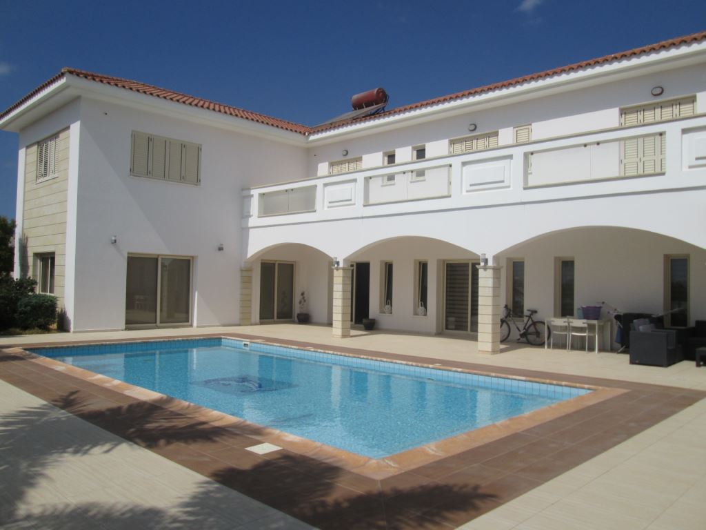 long term villa Paphos
