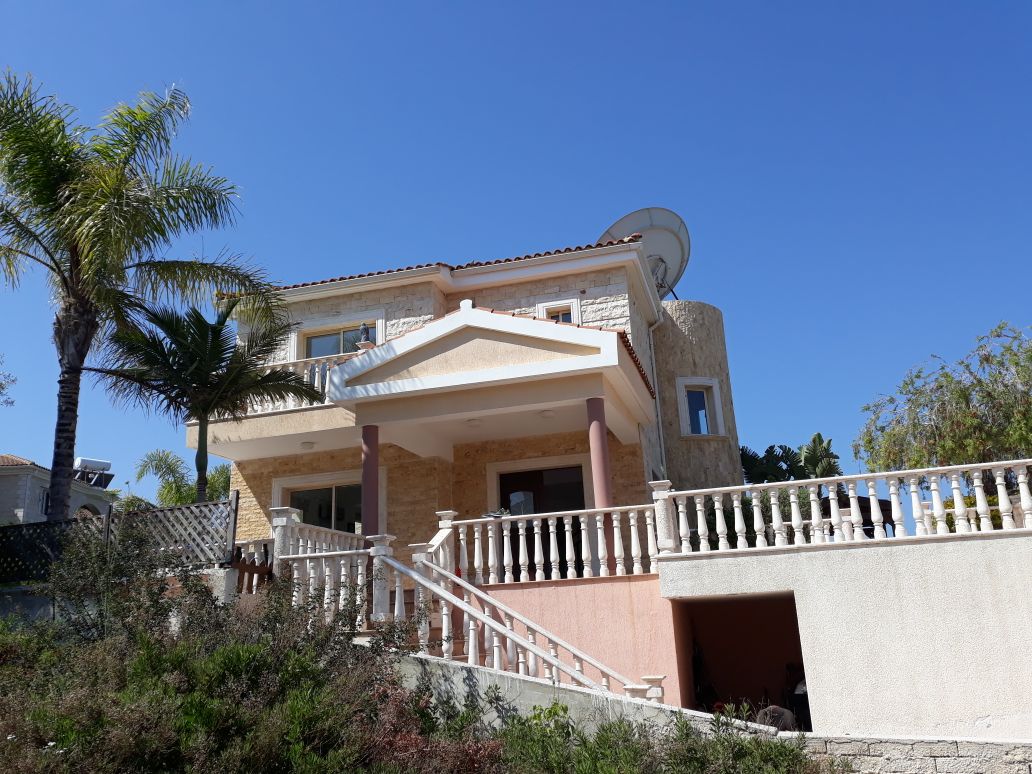 long term villa Paphos