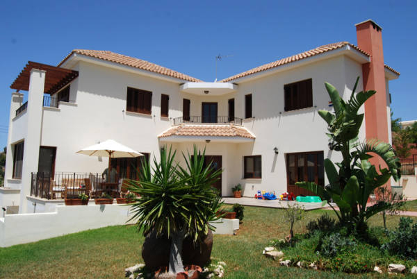 long term villa Paphos